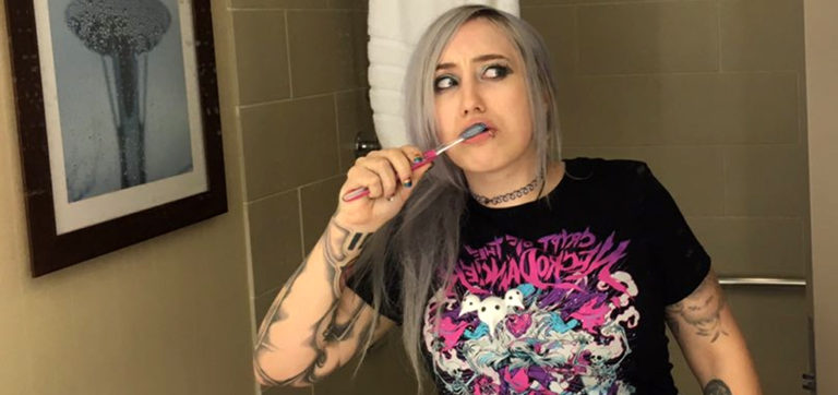 EXPOSED: Controversial Game Developer Zoe Quinn Caught Red-Handed